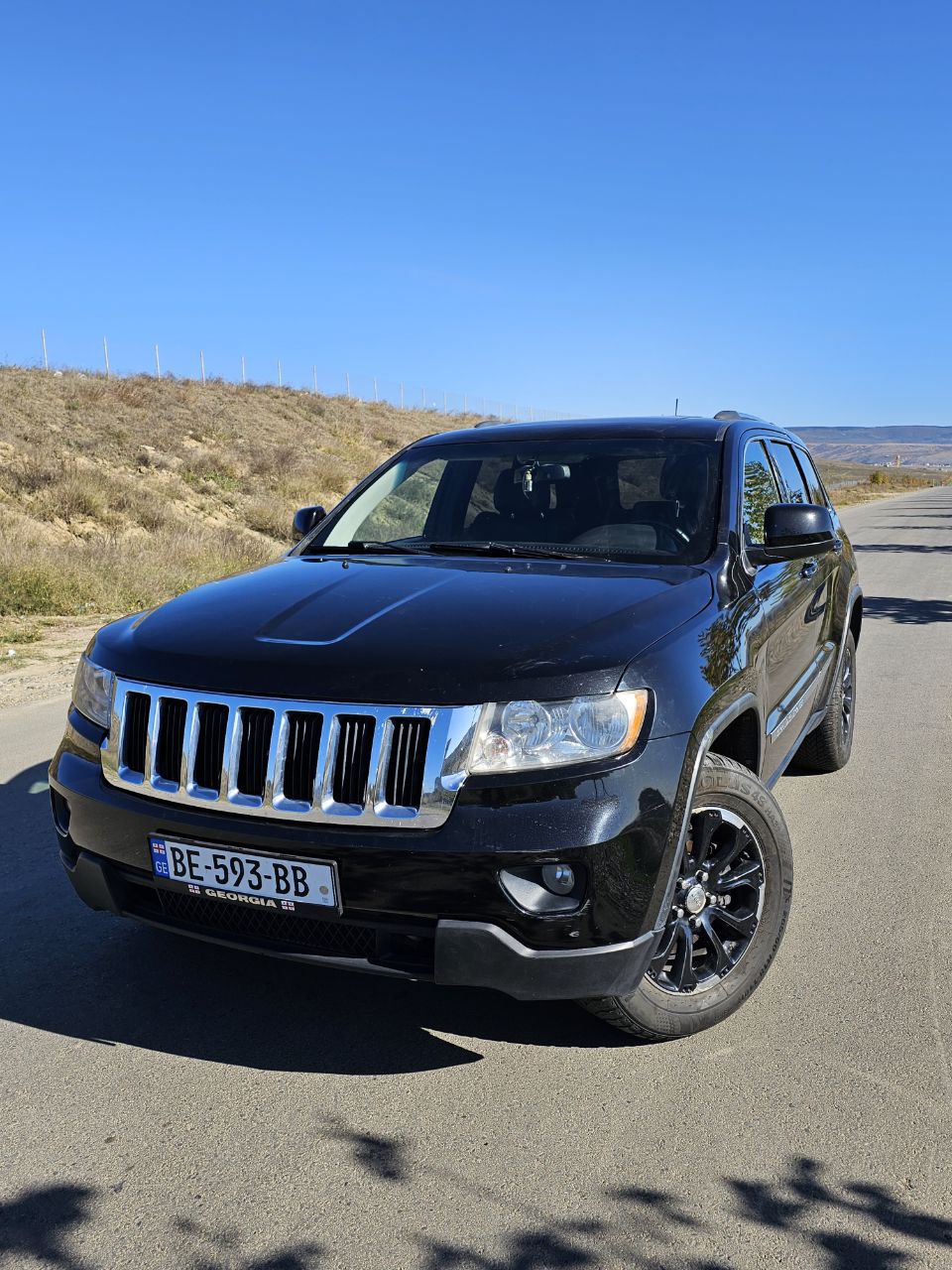 Jeep Grand Cherokee 2014 — rental in Tbilisi, Georgia